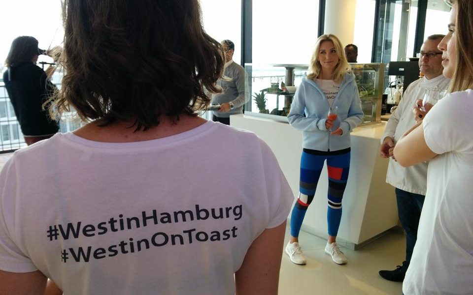 Bloggerin Faya Nilsson im The Westin Hotel Hamburg
