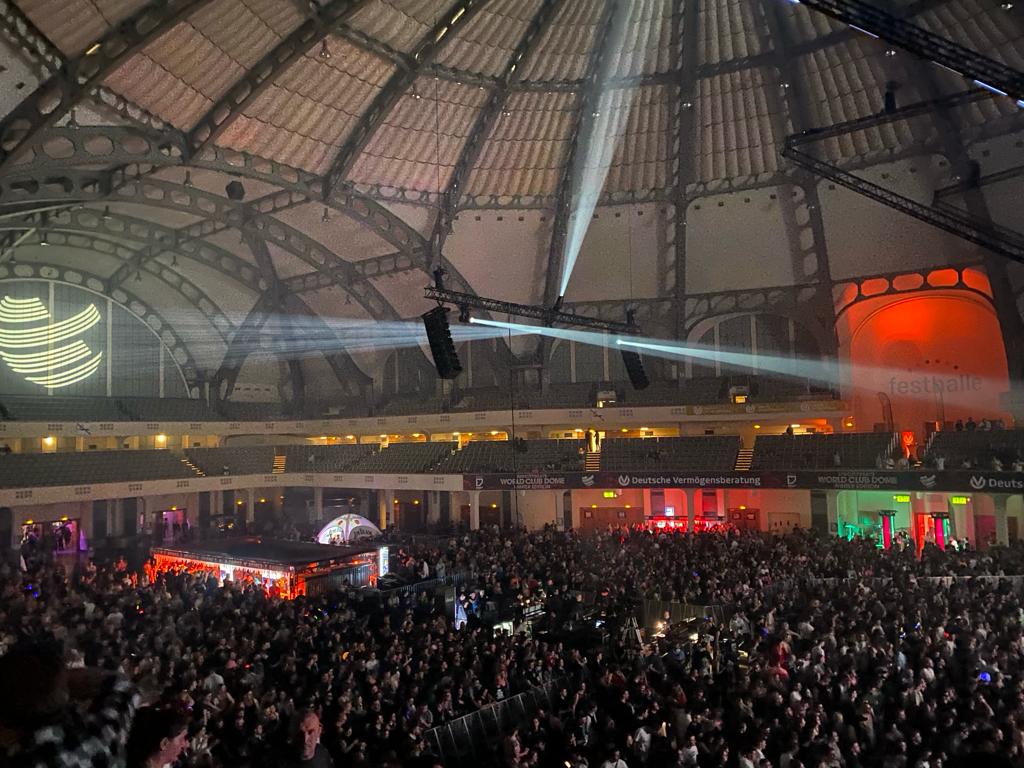 World Club Dome Winter Edition